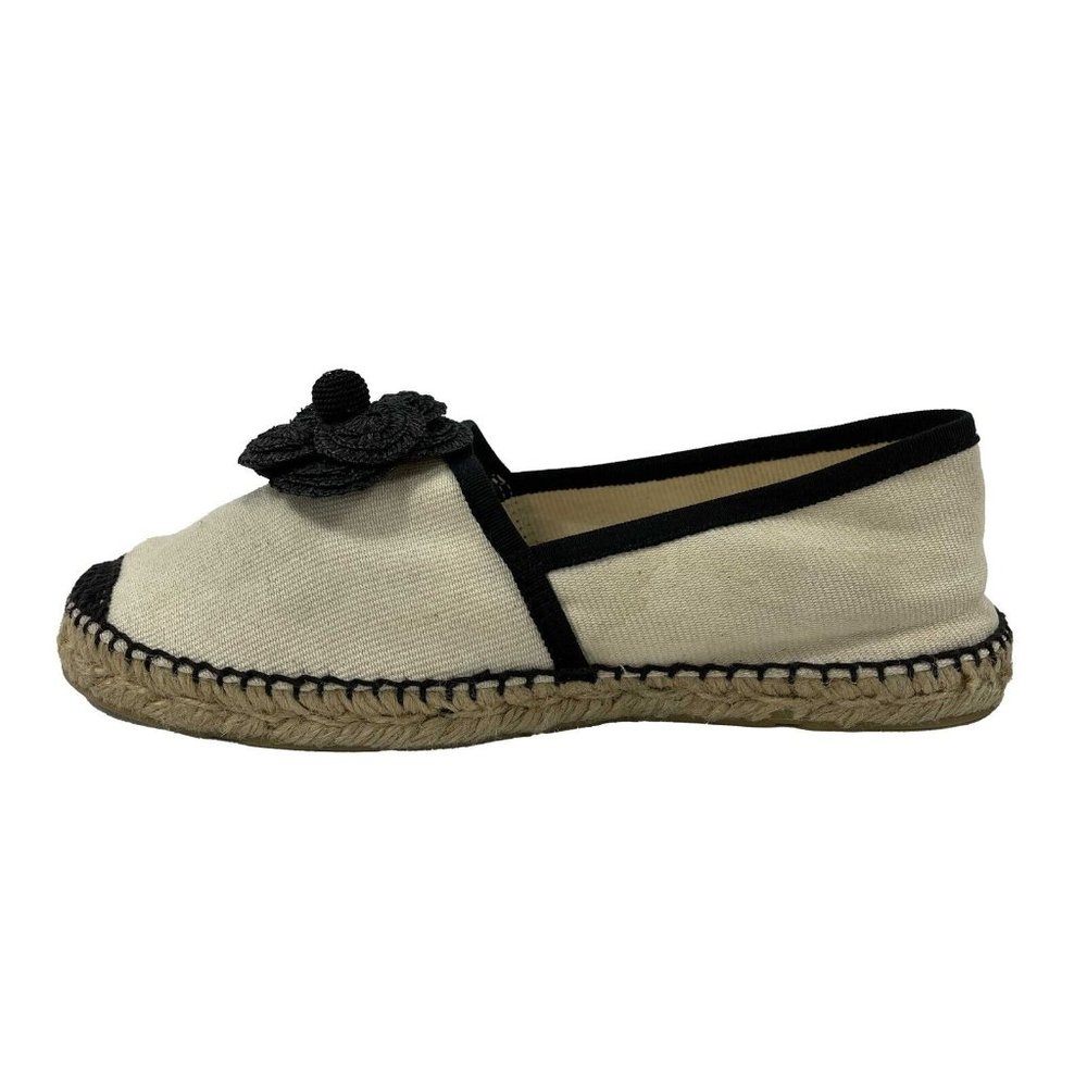 CHANEL - 10B Camellia Flower Espadrilles - Ivory, Black - 37- US 7 - Picture 10 of 13
